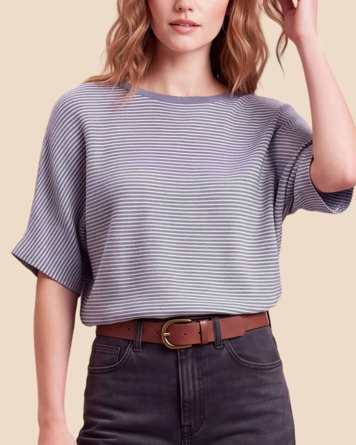 MoliSilk women's blue-and-white striped merino wool short sleeve crew neck sweater, neckline and knit detail close-up